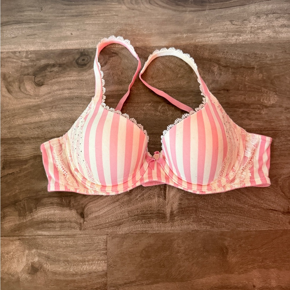 NWOT Vintage Victorias Secret Bra